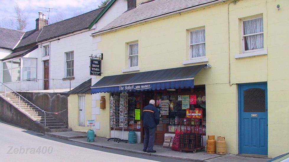 19-Closeup of the BallyK mini mart.JPG